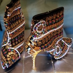 COPY - Sequined Bootie, Sculpted heel! Traffic Stopper!!!